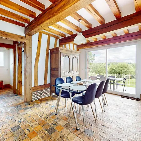 3 Bedroom Beautiful In 別荘