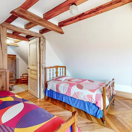 3 Bedroom Beautiful In Holiday home Haudricourt