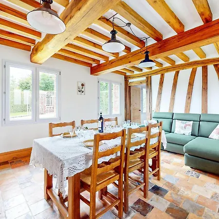 3 Bedroom Beautiful In 別荘