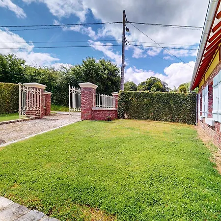 別荘 3 Bedroom Beautiful In Haudricourt