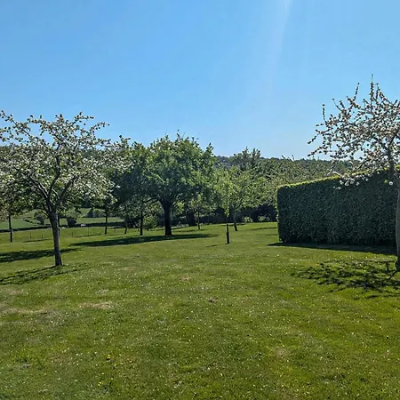 3 Bedroom Beautiful In Holiday home *