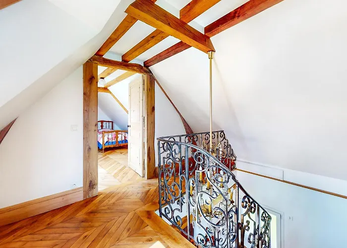 3 Bedroom Beautiful In Hébergement de vacances *